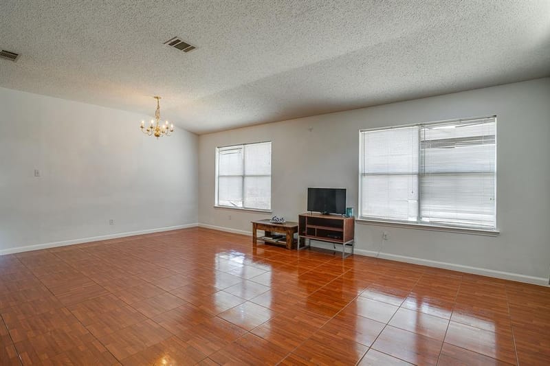 924 Thistle Circle, Allen TX 75002 - Photo 5