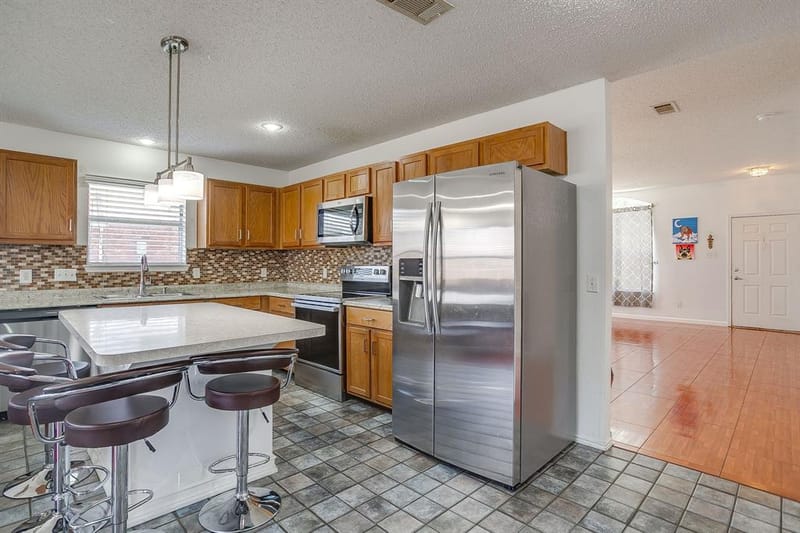 924 Thistle Circle, Allen TX 75002 - Photo 9