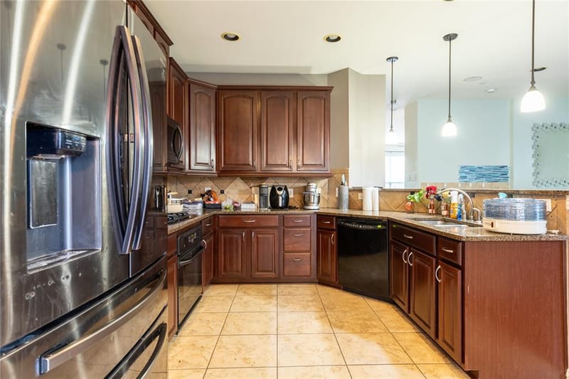 2529 Jacobson Drive, Lewisville TX 75067 - Photo 9