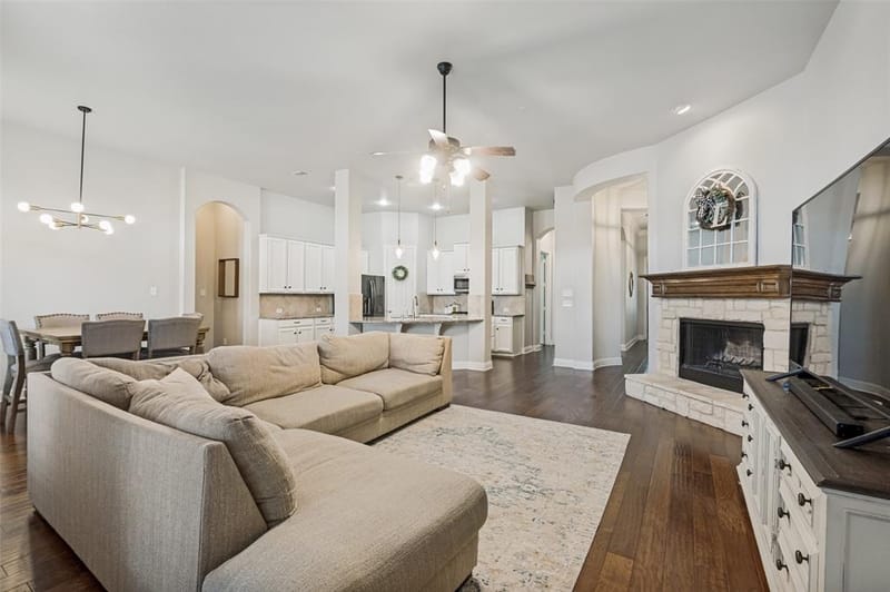 7239 Cana, Grand Prairie TX 75054 - Photo 5