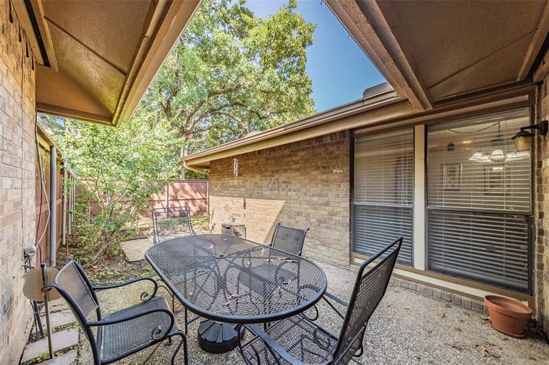 23 Park Lane, Bedford TX 76021 - Photo 30