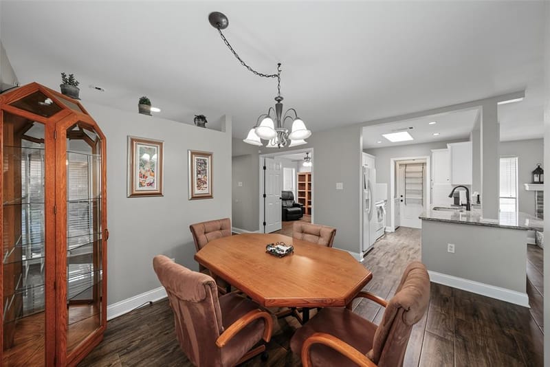 23 Park Lane, Bedford TX 76021 - Photo 10