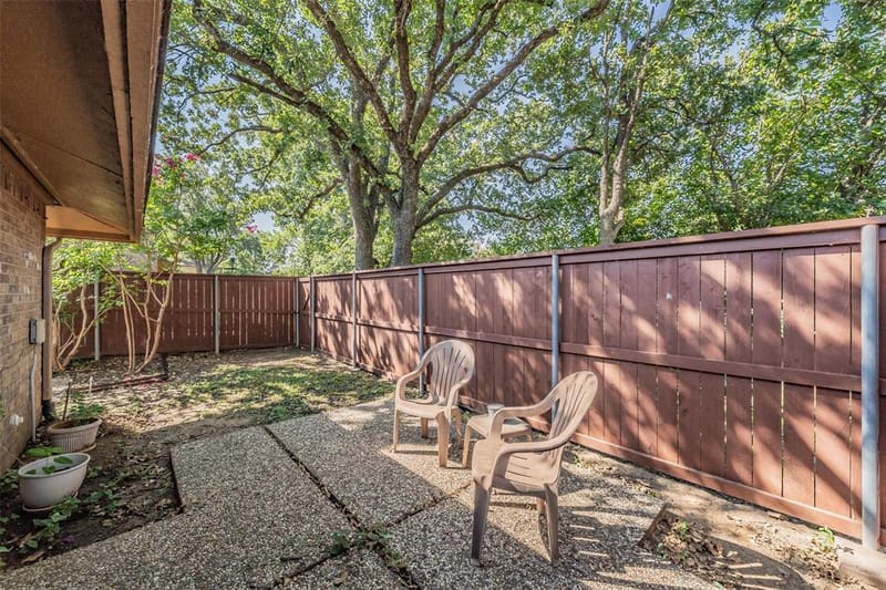 23 Park Lane, Bedford TX 76021 - Photo 33