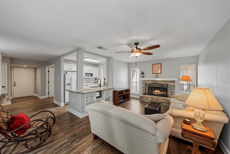 23 Park Lane, Bedford TX 76021 - Photo 19