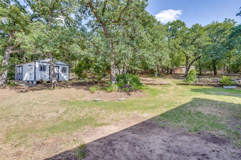 1129 Crazy Horse Trail, Burleson TX 76028 - Photo 34