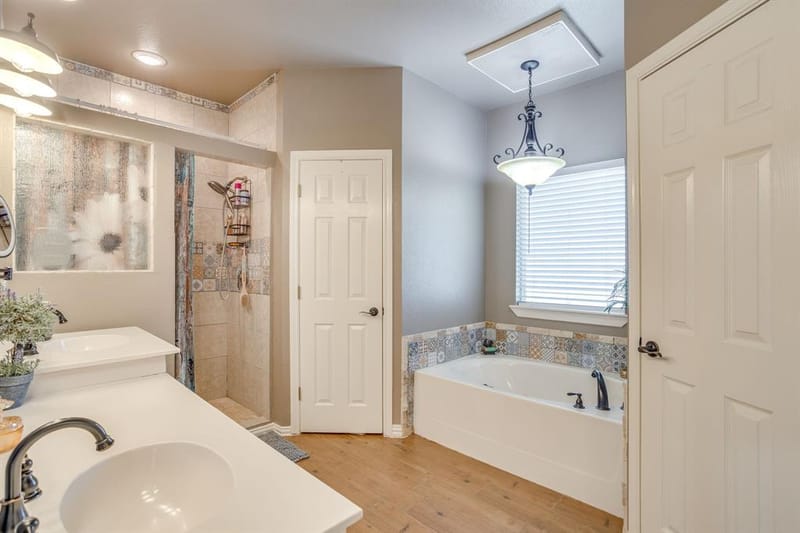 1129 Crazy Horse Trail, Burleson TX 76028 - Photo 31