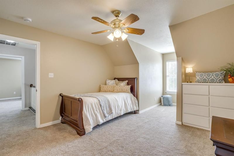 1129 Crazy Horse Trail, Burleson TX 76028 - Photo 25