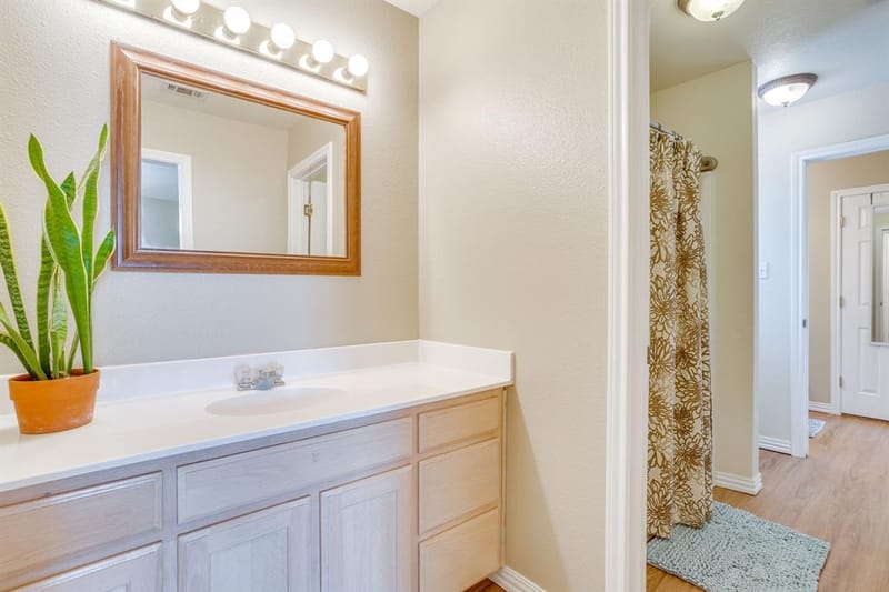 1129 Crazy Horse Trail, Burleson TX 76028 - Photo 21