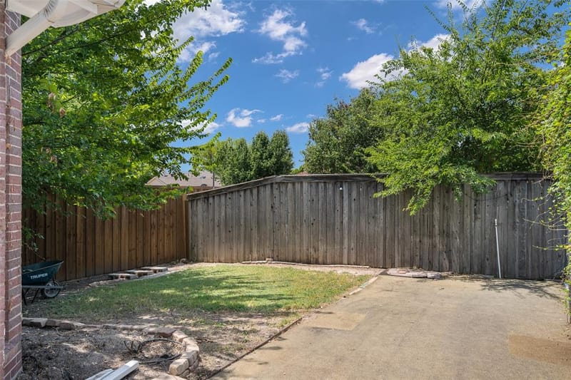 7122 Don Gomez Lane, Garland TX 75043 - Photo 33