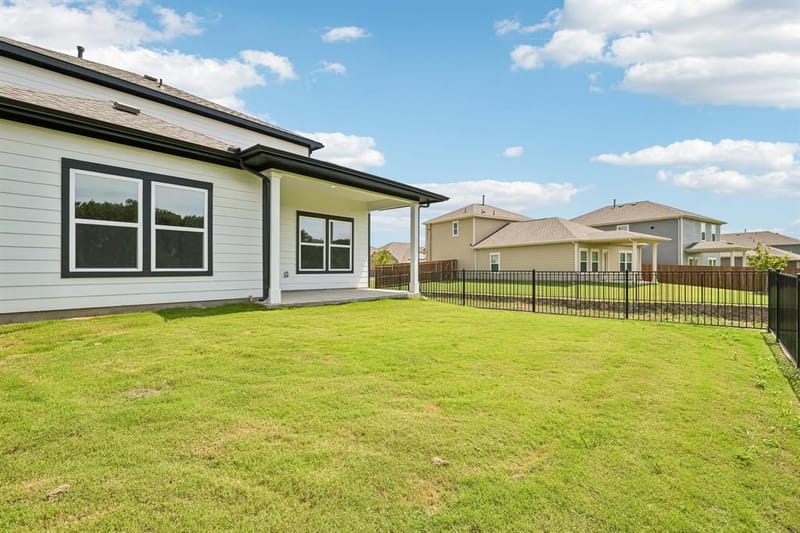312 Sun Harvest Drive, Royse City TX 75189 - Photo 36