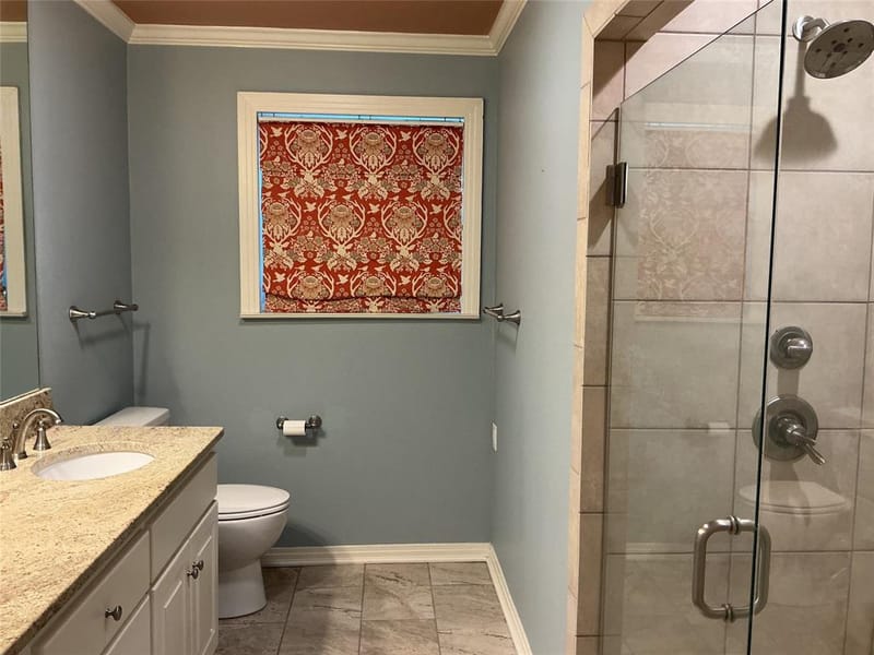 1818 Maplewood Avenue, Corsicana TX 75110 - Photo 11