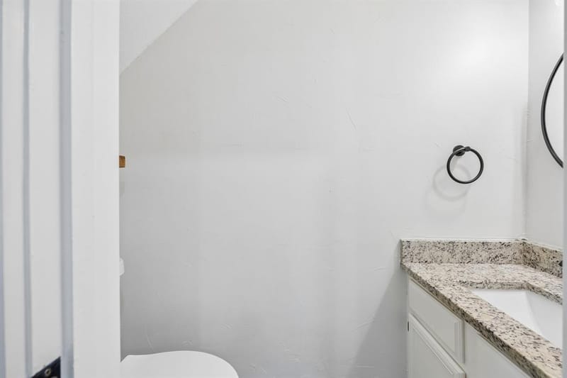 3904 Rawlins Street # 116, Dallas TX 75219 - Photo 24