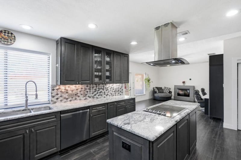 408 Arcadia Street, Hurst TX 76053 - Photo 9
