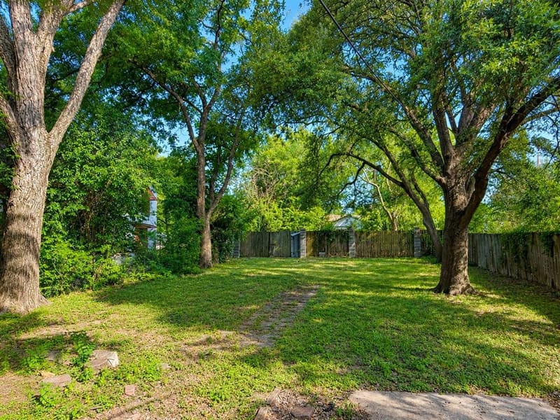 2321 Alexander Avenue, Waco TX 76708 - Photo 9