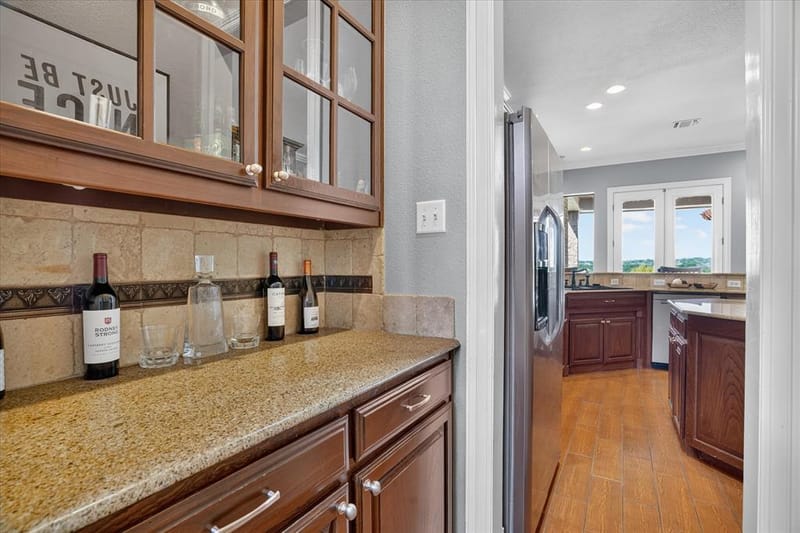 10808 Hawkins Home Boulevard, Benbrook TX 76126 - Photo 13