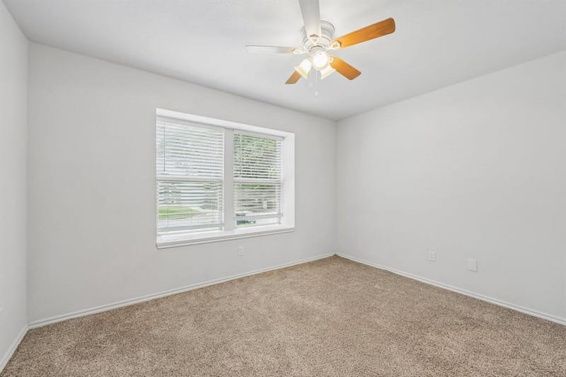 6833 Parkwood Drive, North Richland Hills TX 76182 - Photo 12
