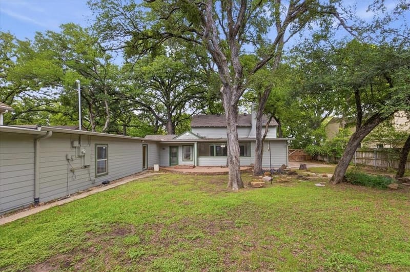 401 N Bailey Avenue, Fort Worth TX 76107 - Photo 27