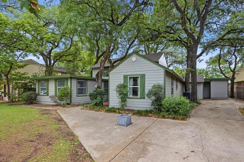 401 N Bailey Avenue, Fort Worth TX 76107 - Photo 31