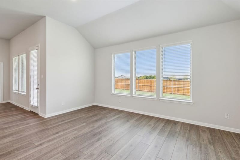 724 Metallic Tree Lane, Van Alstyne TX 75495 - Photo 13