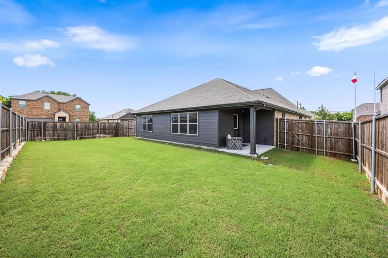 557 Stone Hollow Drive, Van Alstyne TX 75495 - Photo 29
