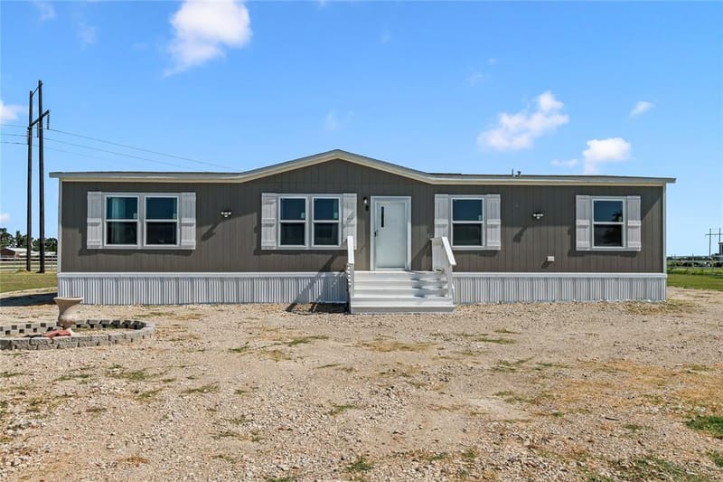 16609 Tarlton Road, Mabank TX 75147 - Photo 2