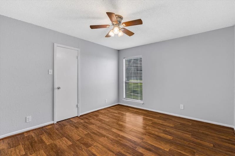 1908 Cloisters Drive # 511, Arlington TX 76011 - Photo 25