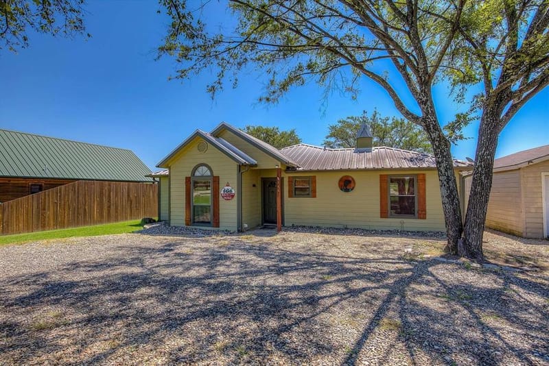 166 County Road 1559, Alba TX 75410 - Photo 2