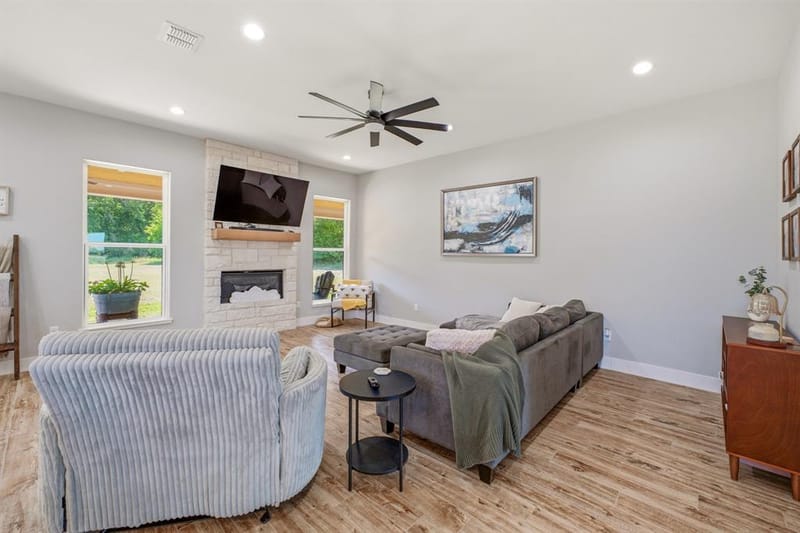 3685 Farm Road 205, Stephenville TX 76401 - Photo 19