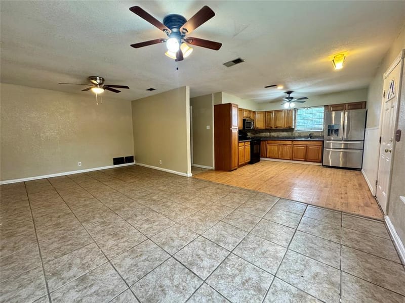 6904 Clover Leaf Drive, Brownwood TX 76801 - Photo 5