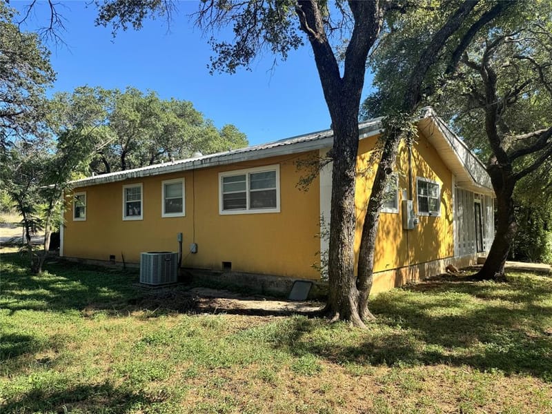 6904 Clover Leaf Drive, Brownwood TX 76801 - Photo 24