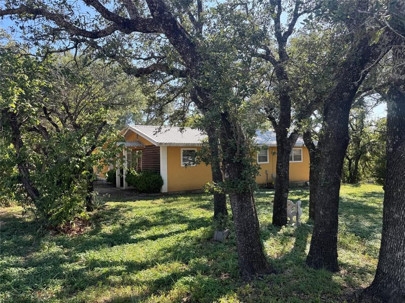 6904 Clover Leaf Drive, Brownwood TX 76801 - Photo 21