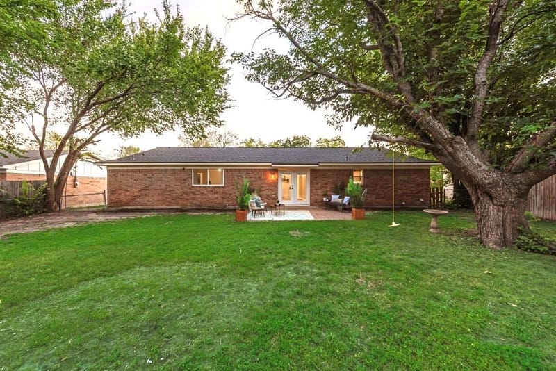 913 Childers Avenue, Benbrook TX 76126 - Photo 26