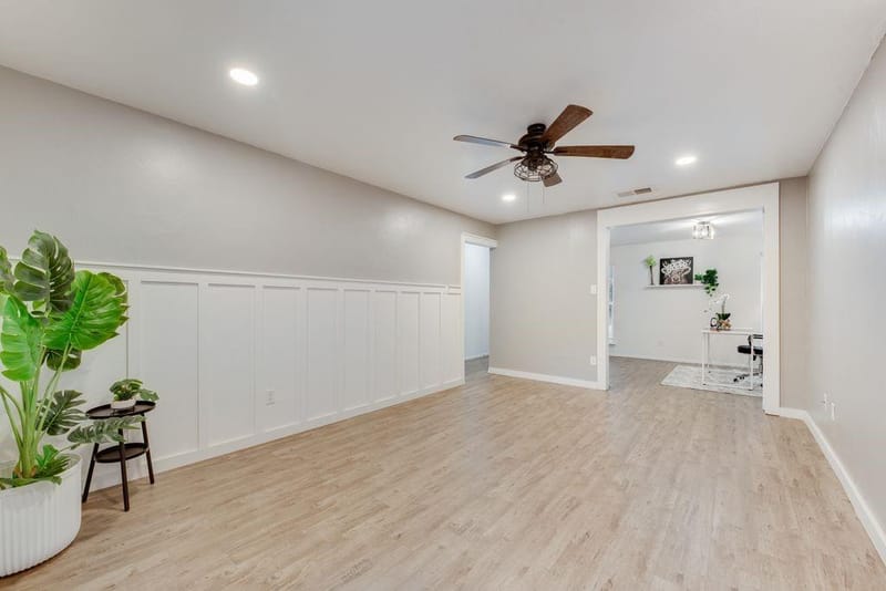913 Childers Avenue, Benbrook TX 76126 - Photo 7