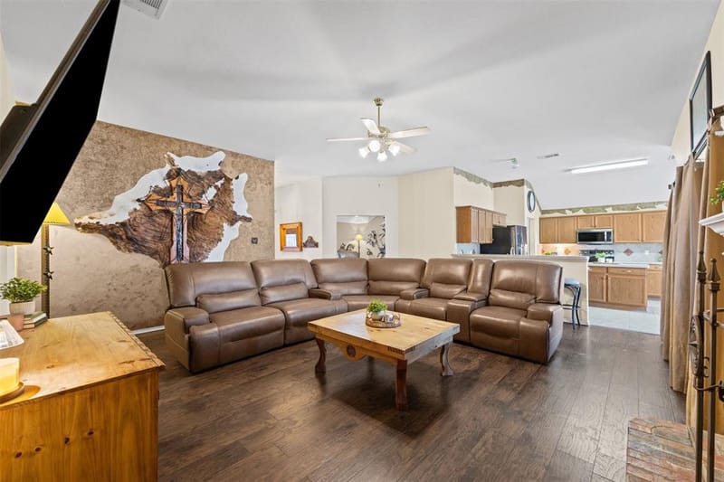 4621 Cedar Run Drive, Midlothian TX 76065 - Photo 9
