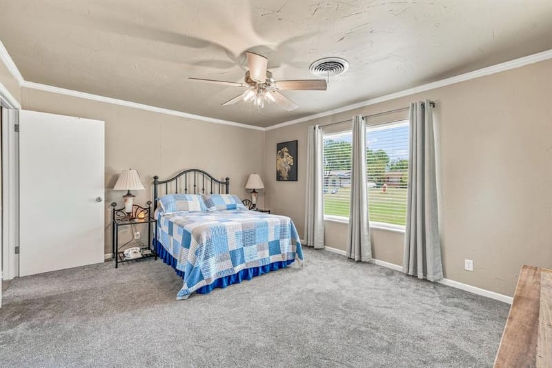 816 S Texas Street, De Leon TX 76444 - Photo 16