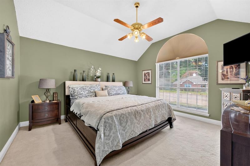 1926 Oak Bend Lane, Garland TX 75040 - Photo 8