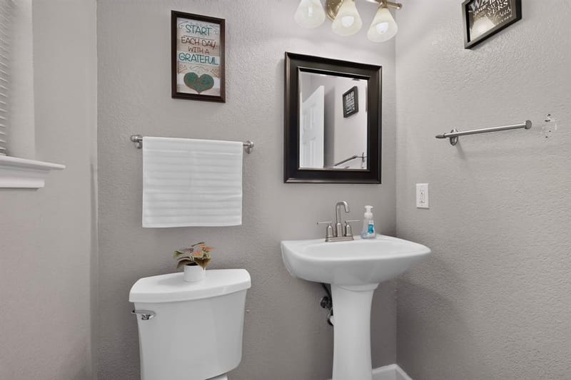 5403 Maverick Drive, Grand Prairie TX 75052 - Photo 7