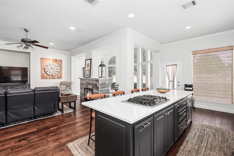 8541 Thorne Drive, Lantana TX 76226 - Photo 13