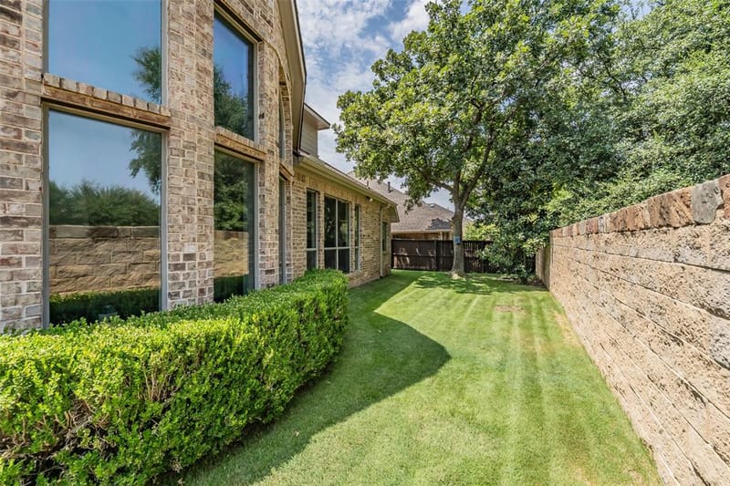 8541 Thorne Drive, Lantana TX 76226 - Photo 36