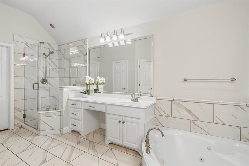 8541 Thorne Drive, Lantana TX 76226 - Photo 20