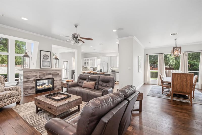 8541 Thorne Drive, Lantana TX 76226 - Photo 9