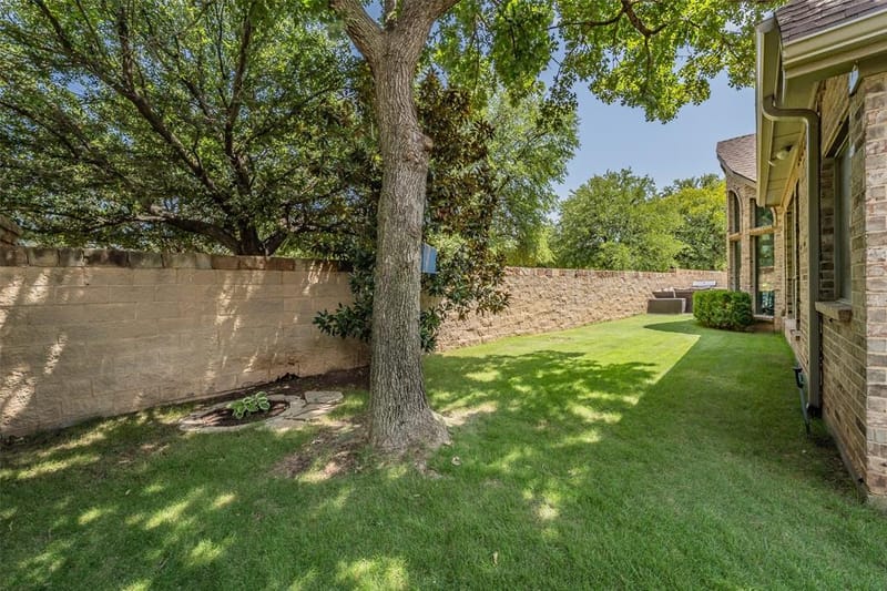 8541 Thorne Drive, Lantana TX 76226 - Photo 37