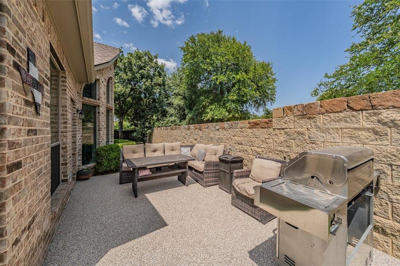 8541 Thorne Drive, Lantana TX 76226 - Photo 35