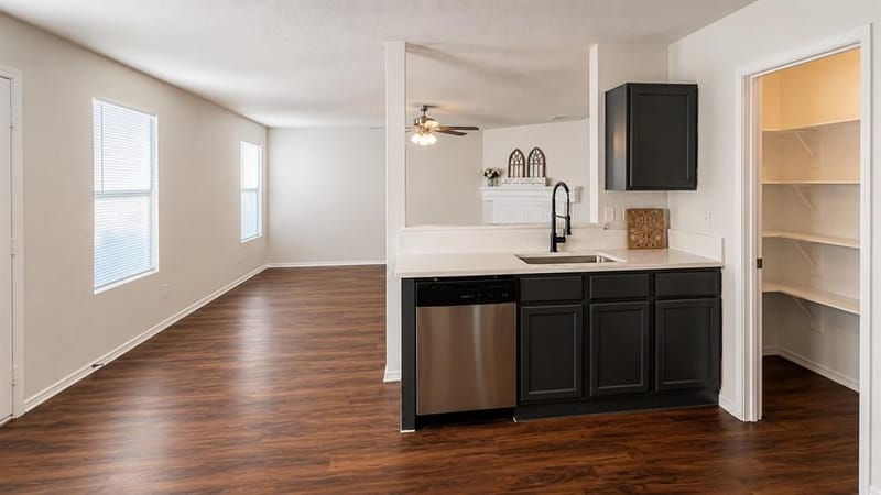 8708 Saddle Ridge Circle, Fort Worth TX 76123 - Photo 10