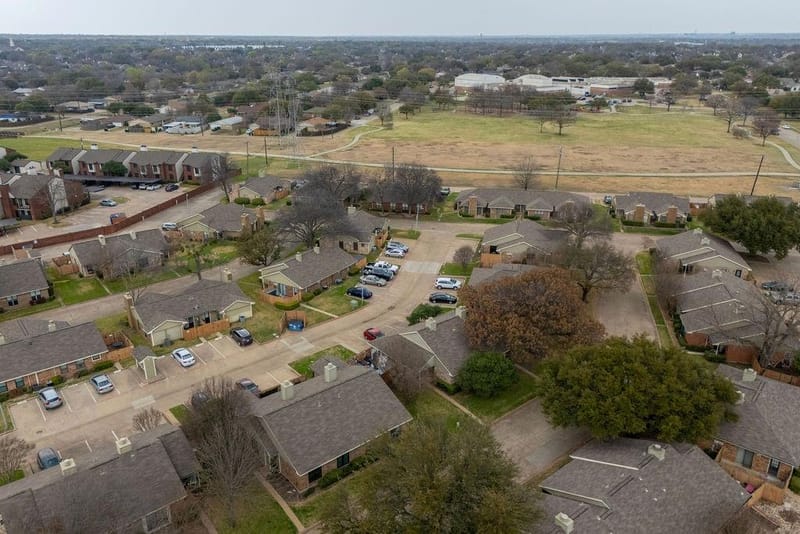 1805 W Spring Creek Parkway, Plano TX 75023 - Photo 20