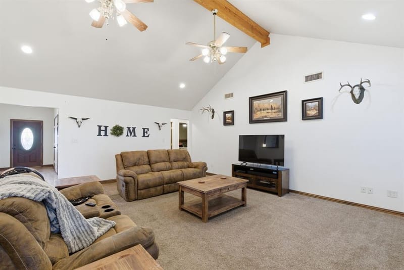 301 Rhoades Lane, Springtown TX 76082 - Photo 19