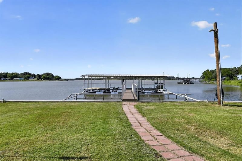 7228 Emerald Drive, Brownwood TX 76801 - Photo 6