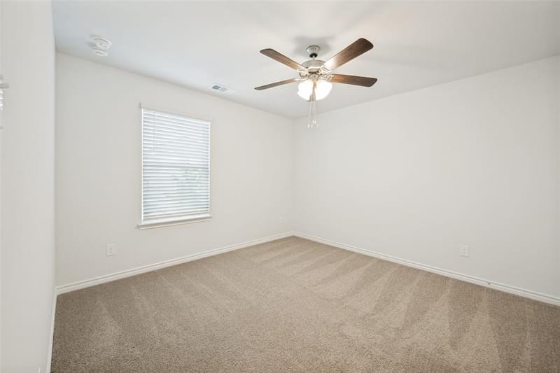 5569 Willamette Drive, Fort Worth TX 76119 - Photo 24
