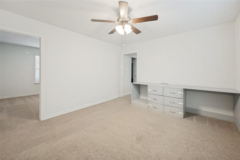 5569 Willamette Drive, Fort Worth TX 76119 - Photo 18