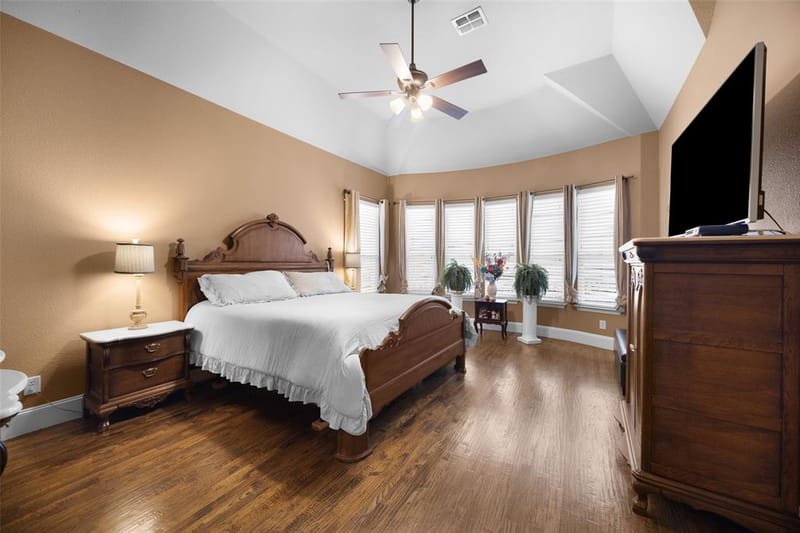 905 Cipriani Drive, Frisco TX 75036 - Photo 11